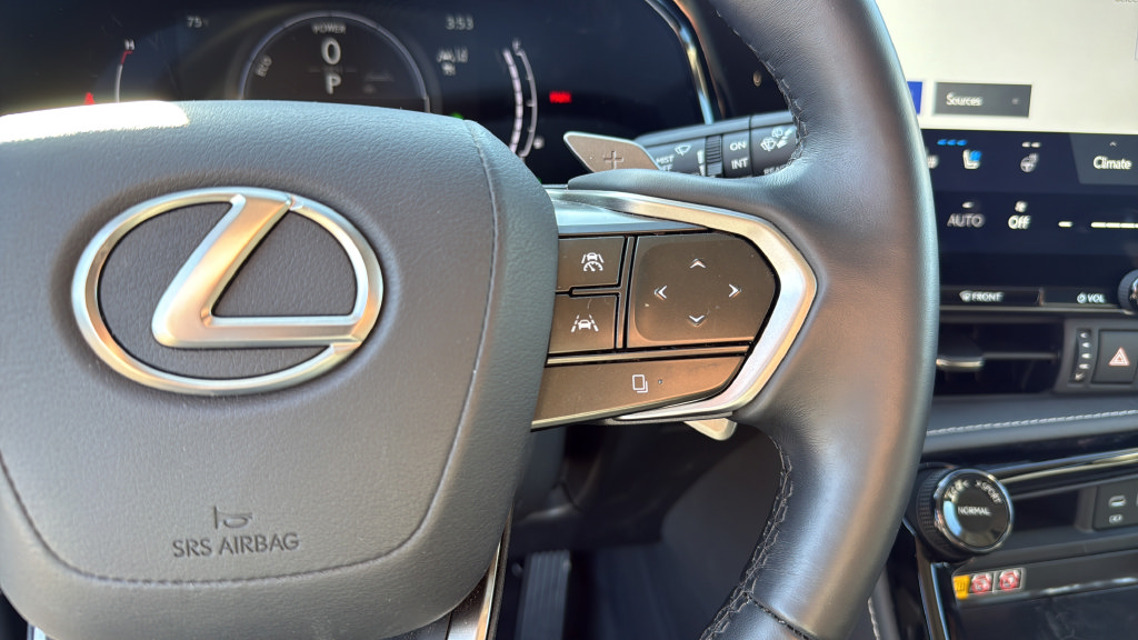 Certified 2026 Lexus NX 350h AWD w/ Accessory Package (K3) image 24