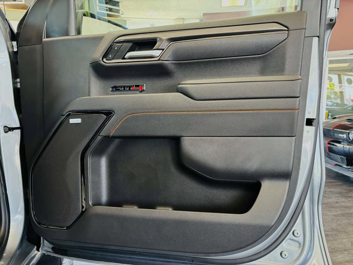 Used 2026 GMC Sierra 1500 AT4 w/ Technology Package AWD/4WD image 39