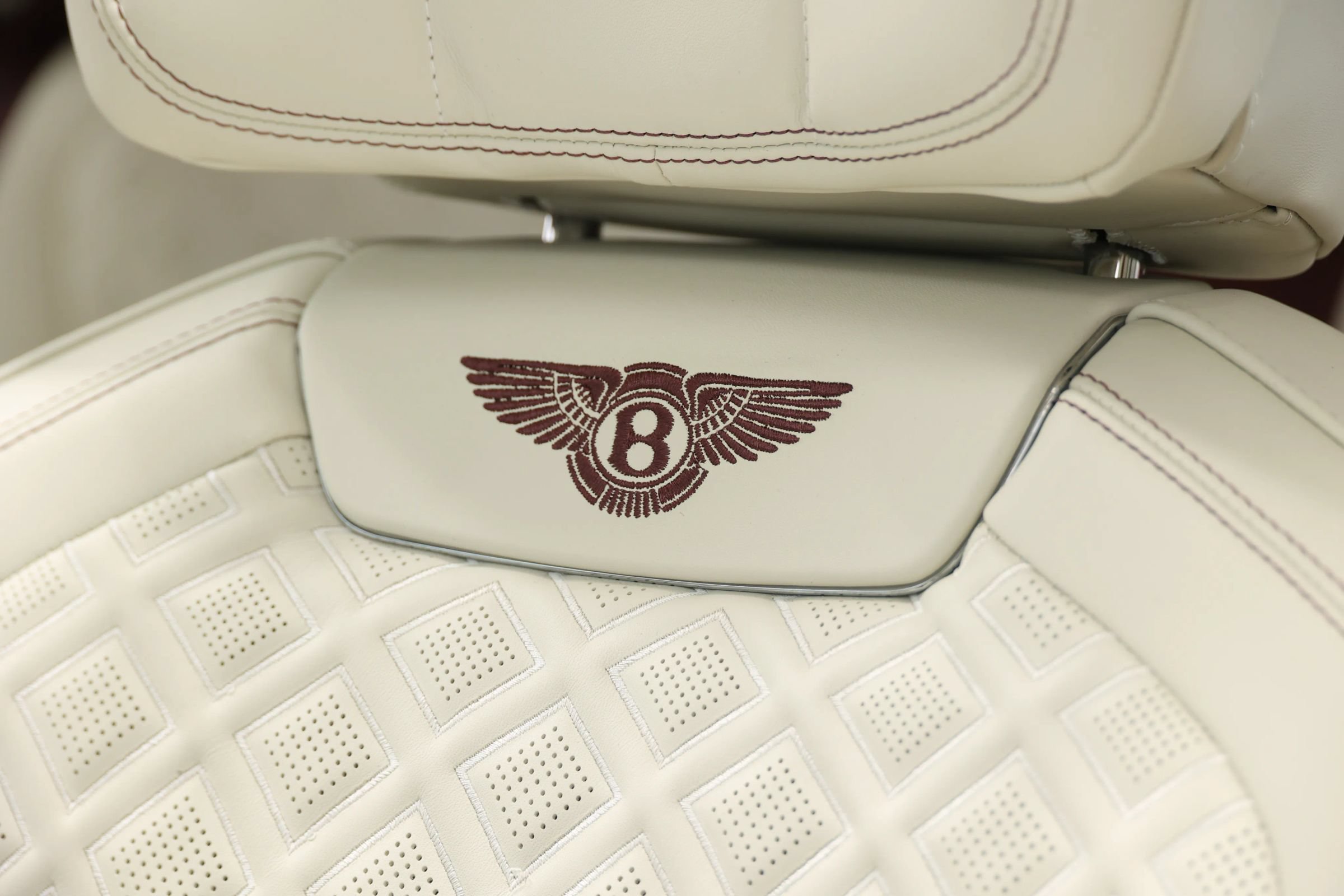 Used 2022 Bentley Flying Spur W12 AWD/4WD image 24