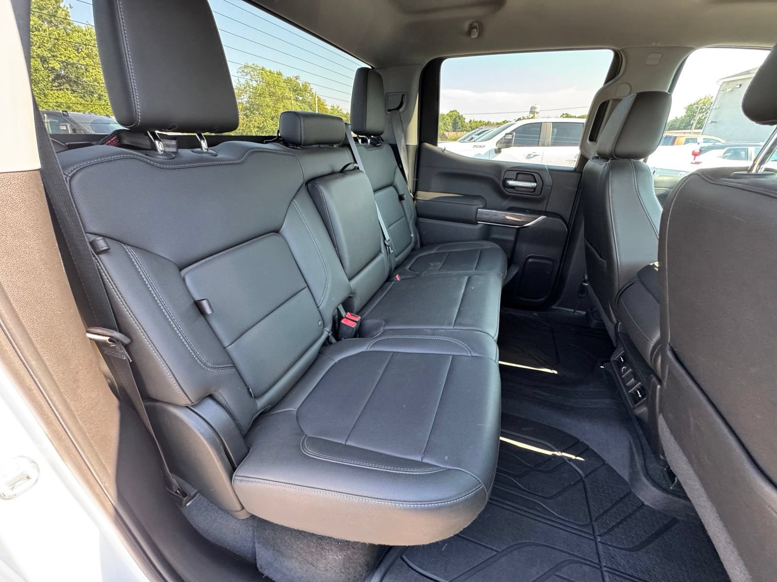 Used 2019 Chevrolet Silverado 1500 LTZ AWD/4WD image 27