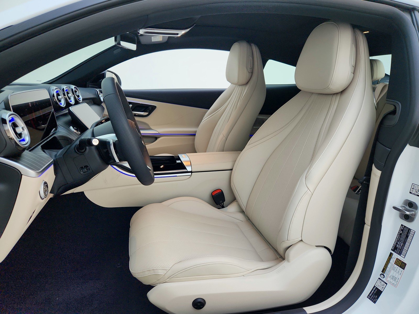 New 2026 Mercedes-Benz CLE 450 4MATIC Coupe image 16