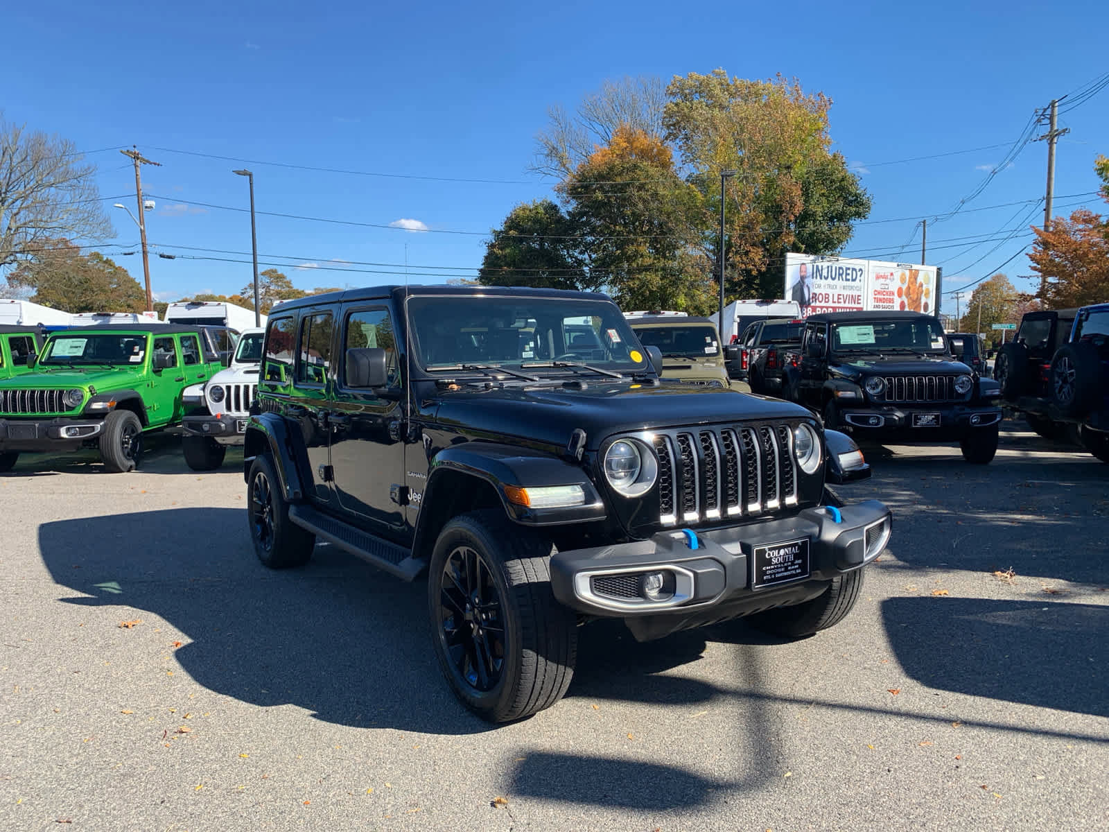 Used 2023 Jeep Wrangler Sahara w/ Cold Weather Group image 8
