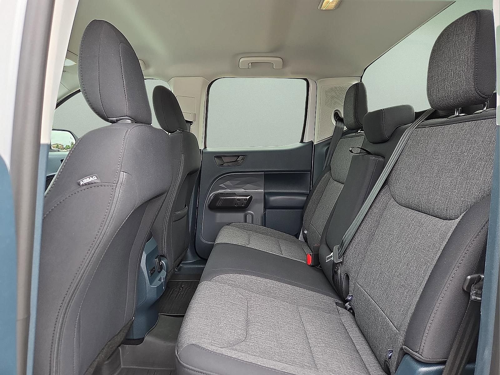 Used 2025 Ford Maverick XLT w/ Equipment Group 301A AWD/4WD image 10