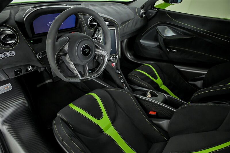 Used 2021 McLaren 765LT RWD image 21