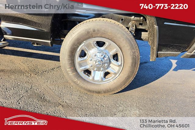 Used 2024 RAM 2500 Tradesman w/ Chrome Appearance Group AWD/4WD image 24