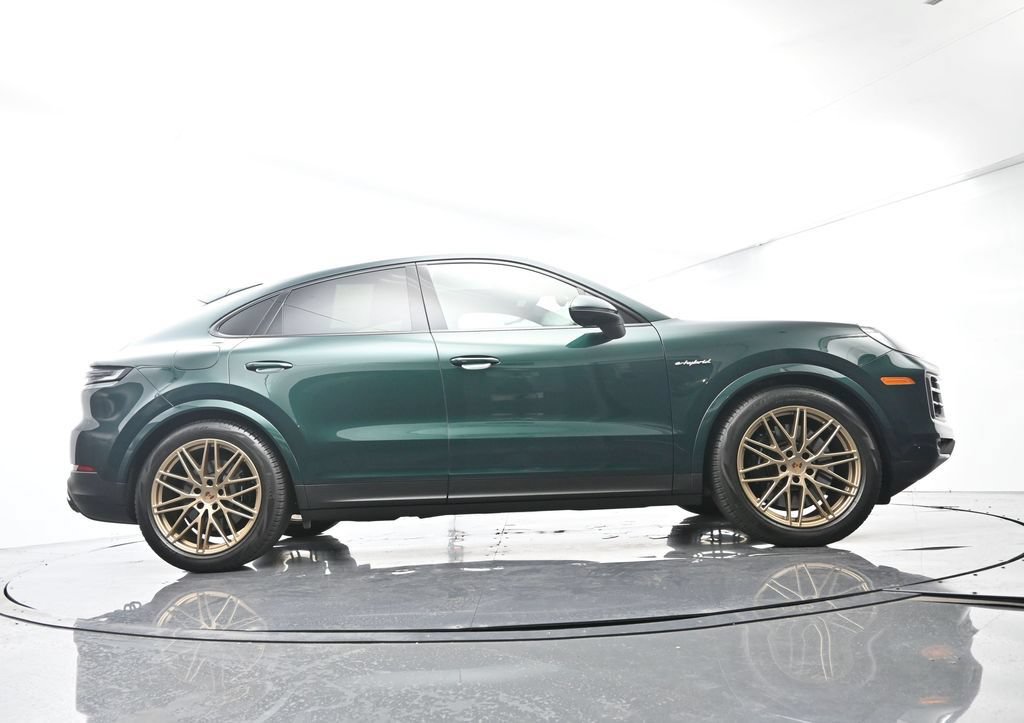 Certified 2025 Porsche Cayenne S AWD/4WD image 55