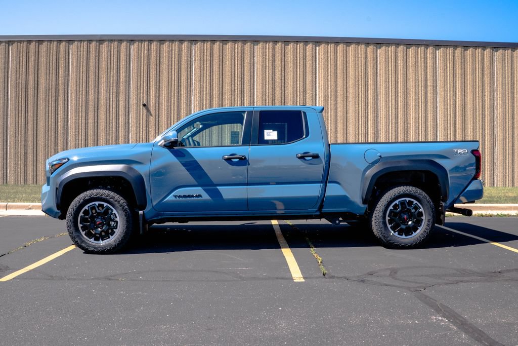 New 2026 Toyota Tacoma TRD Off-Road w/ TRD Off Road Premium Package AWD/4WD image 12