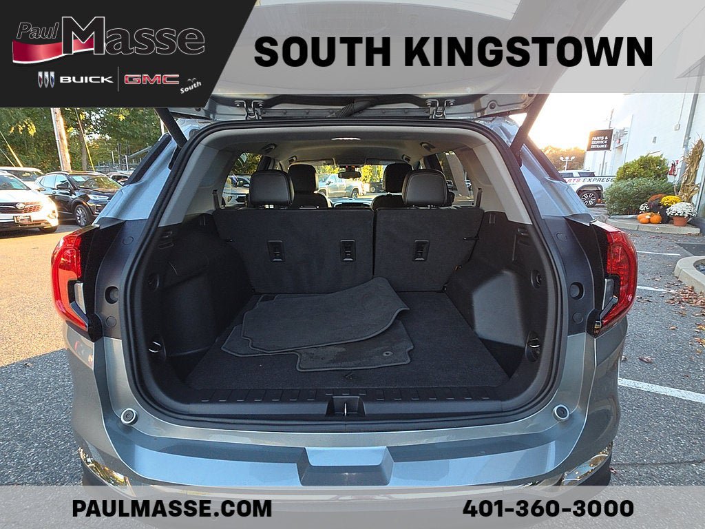 Used 2023 GMC Terrain SLT AWD/4WD image 20