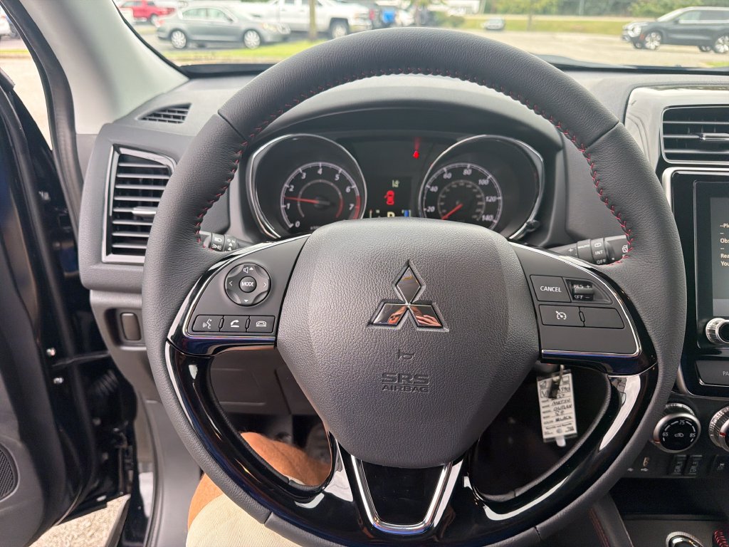 New 2027 Mitsubishi Outlander Sport LE AWD/4WD image 17