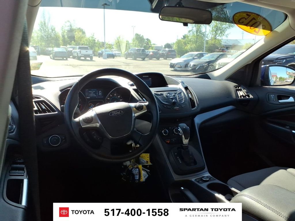 Used 2015 Ford Escape SE FWD image 12