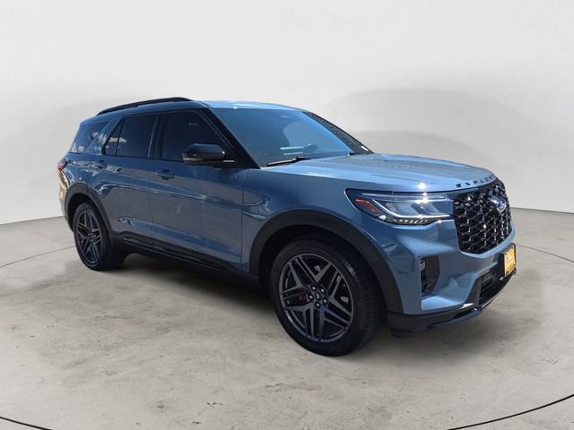 Certified 2025 Ford Explorer ST AWD/4WD image 7