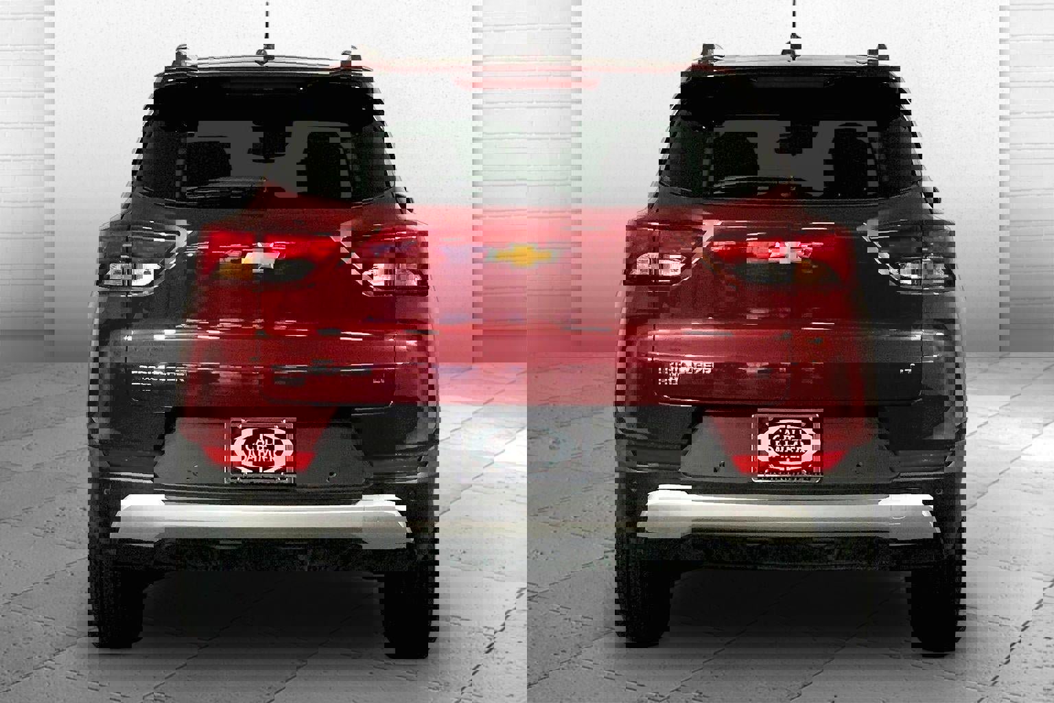 Used 2025 Chevrolet TrailBlazer LT w/ Driver Confidence Package image 3