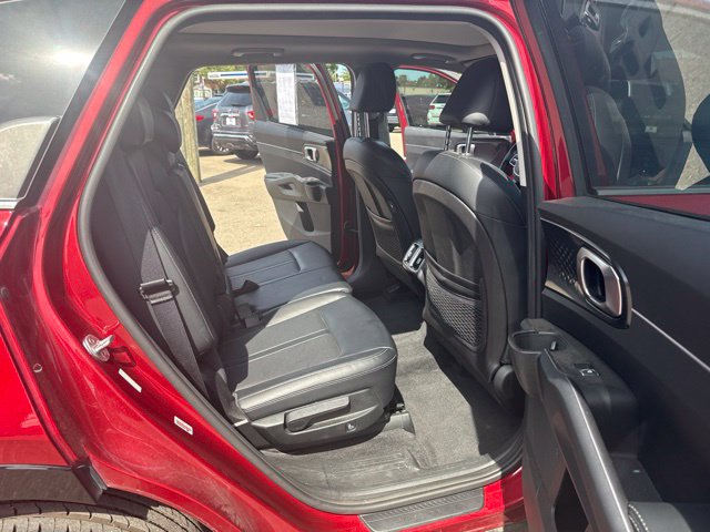 Used 2021 Kia Sorento S w/ Panoramic Sunroof Package FWD image 13