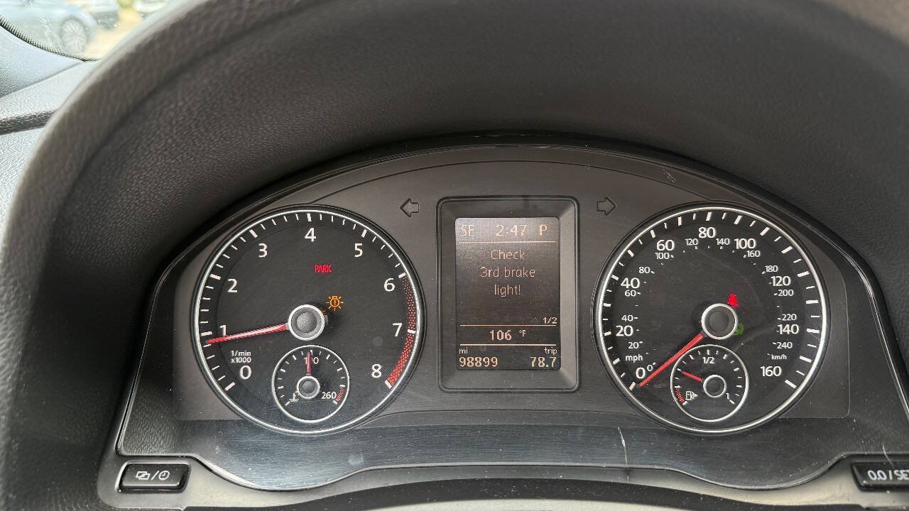 Used 2013 Volkswagen Eos Komfort FWD image 11