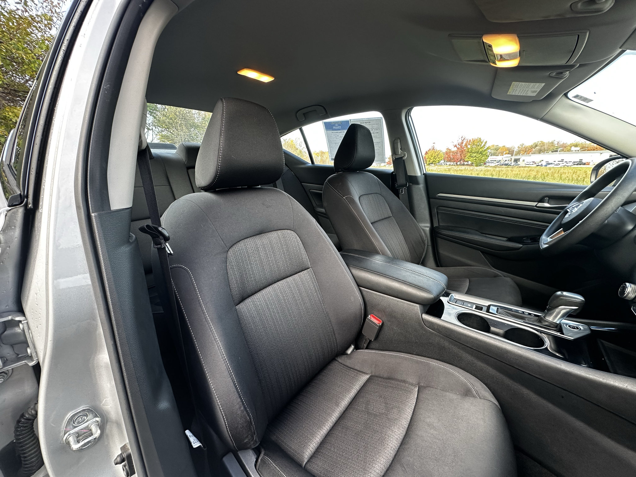 Used 2021 Nissan Altima 2.5 SV AWD/4WD image 31