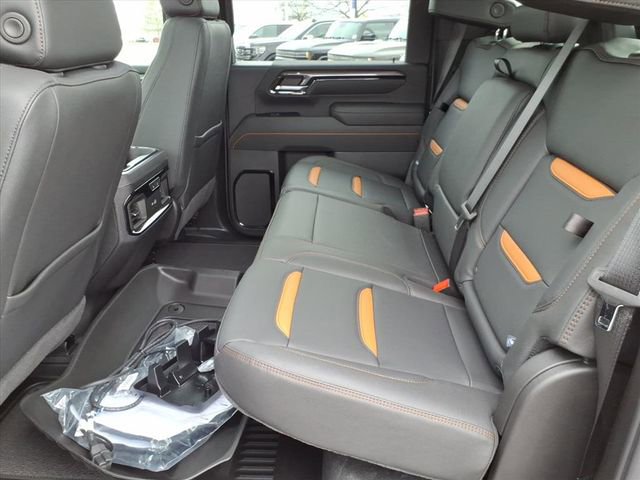 New 2026 GMC Sierra 2500 AT4 w/ AT4 Premium Plus Package image 7