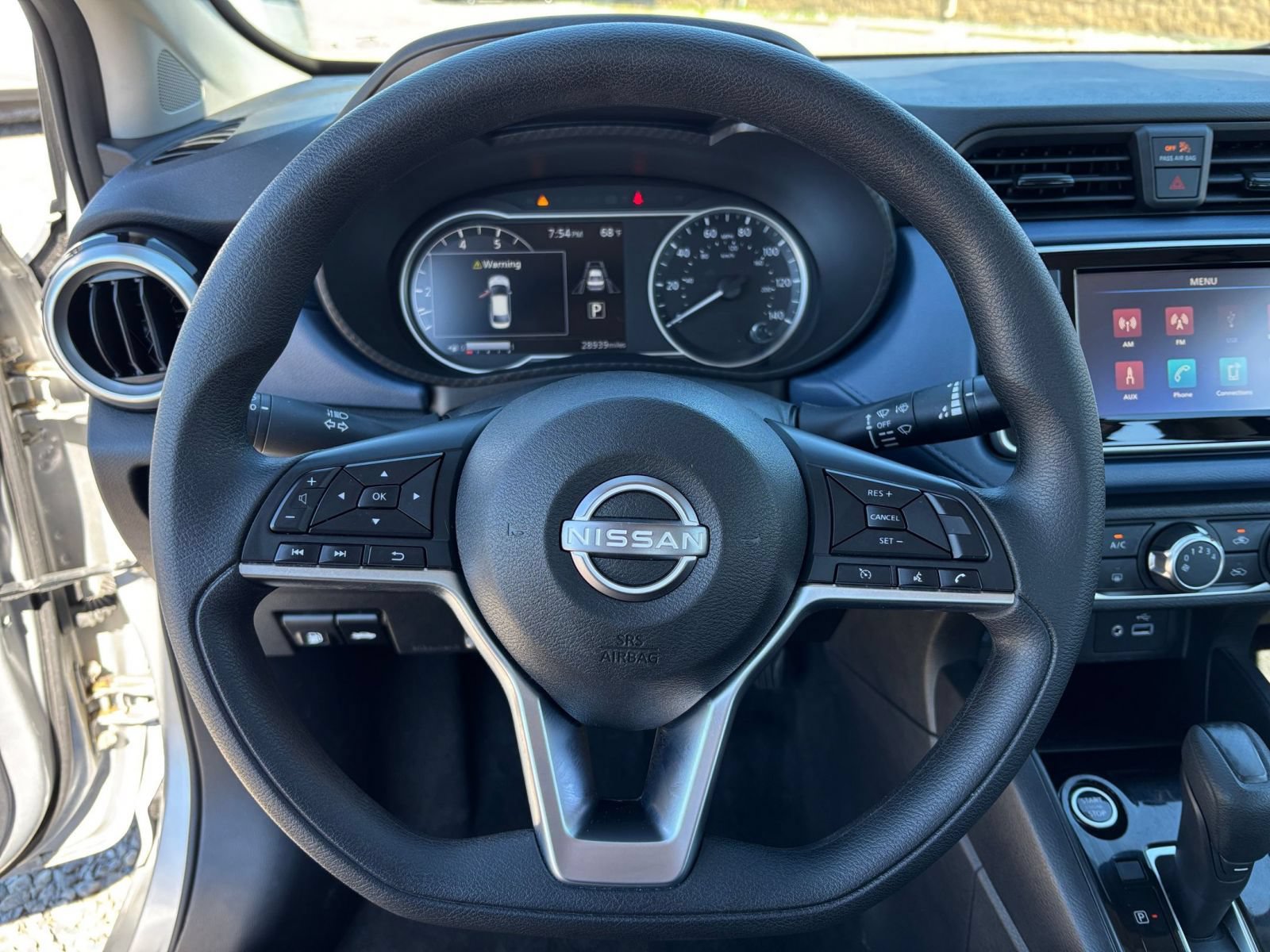 Used 2025 Nissan Versa SV FWD image 25