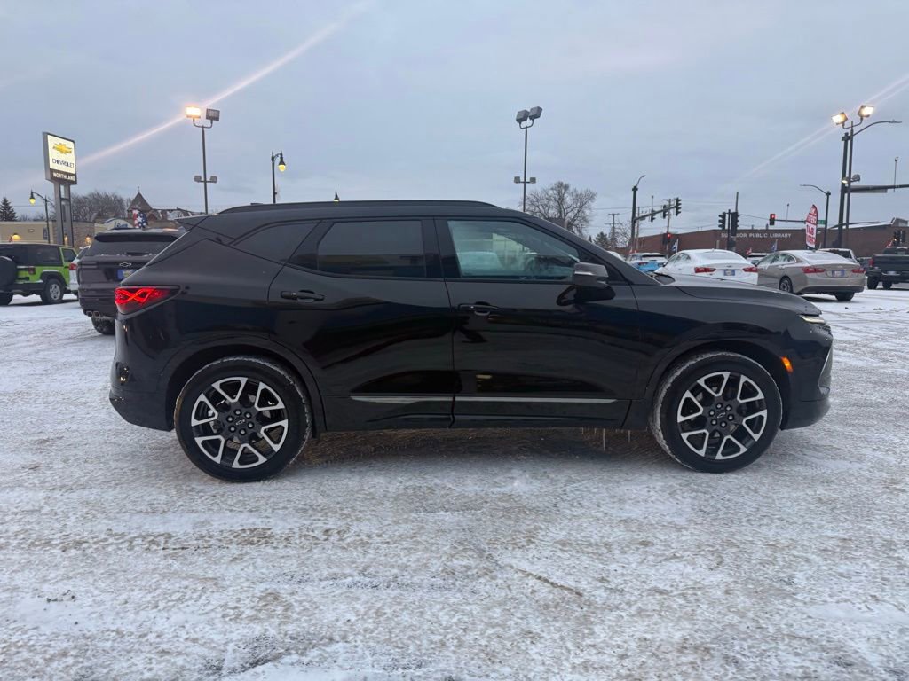 Used 2023 Chevrolet Blazer RS w/ Enhanced Convenience Package image 8
