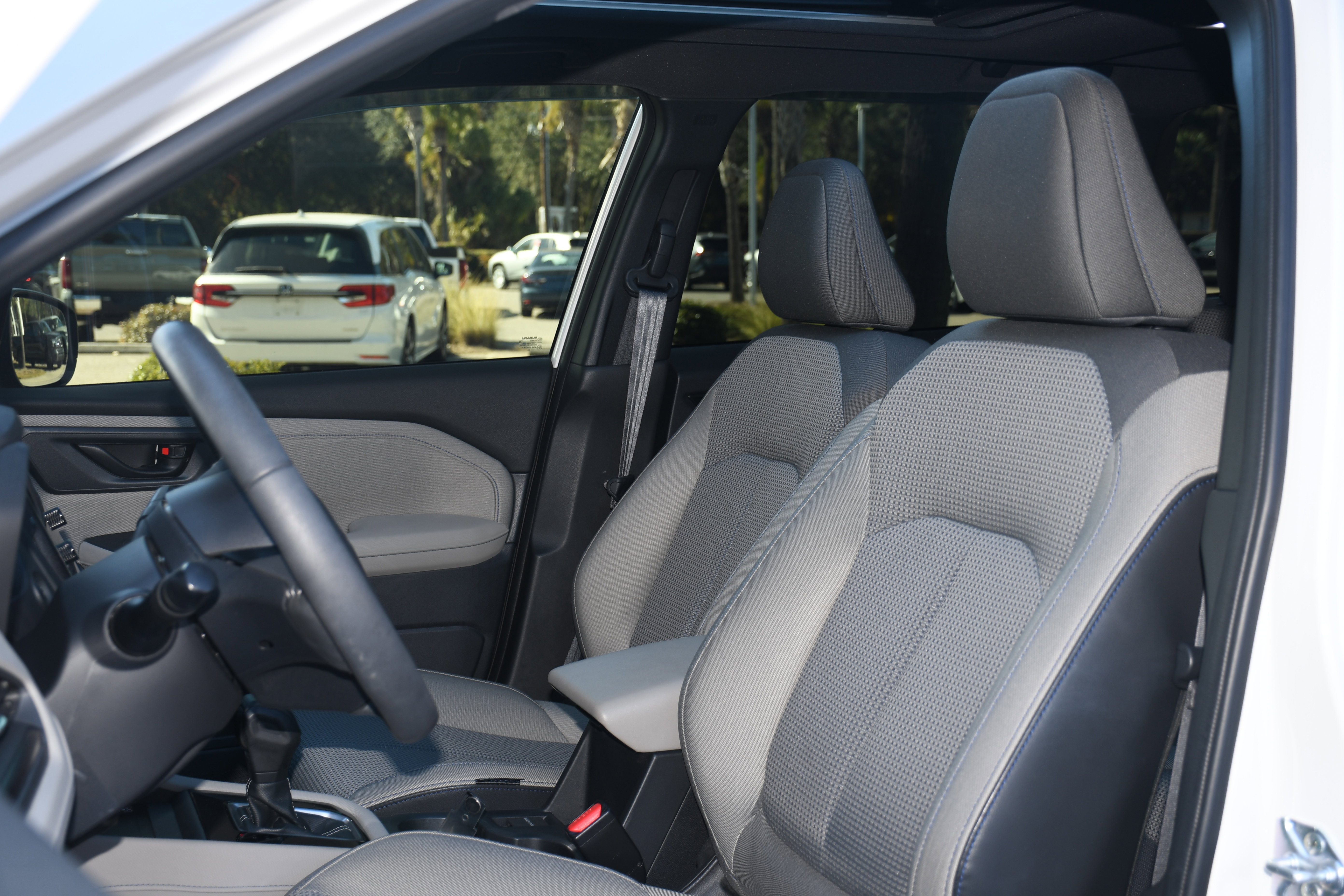 Used 2025 Subaru Forester Premium w/ Convenience Package #1 image 12