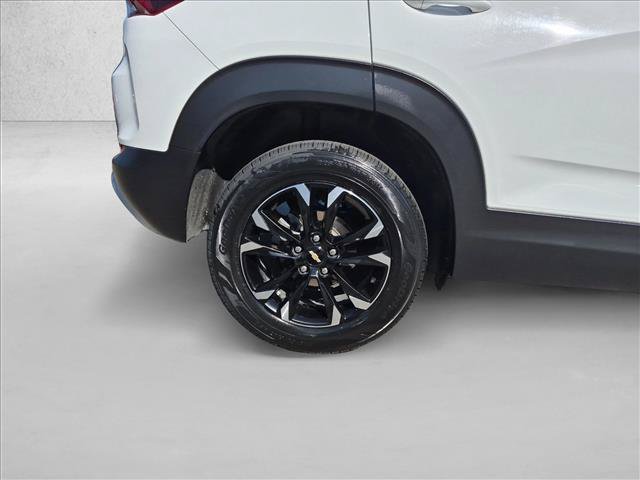 Used 2022 Chevrolet TrailBlazer LT w/ Convenience Package FWD image 22