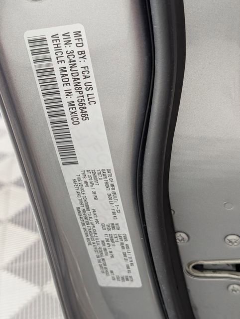 Used 2023 Jeep Compass Sport AWD/4WD image 34