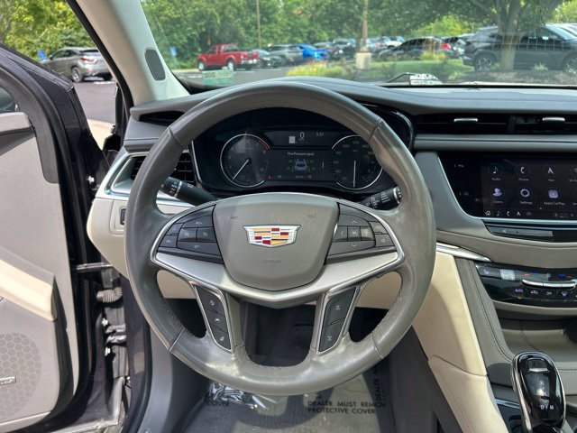 Used 2022 Cadillac XT5 Premium Luxury AWD/4WD image 13
