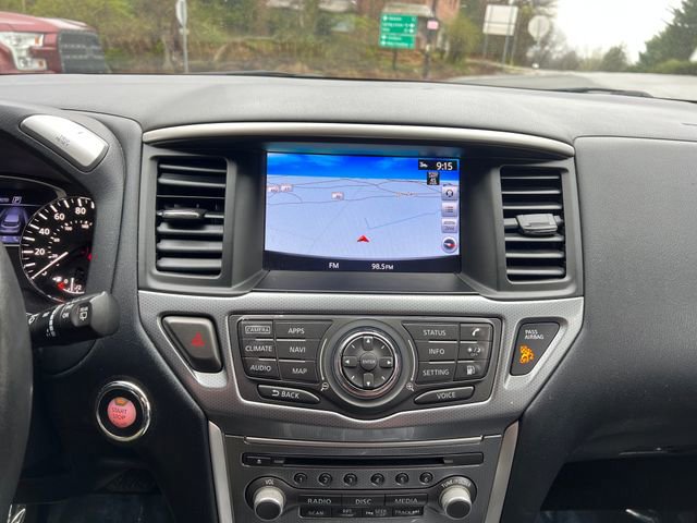 Used 2020 Nissan Pathfinder SL image 17