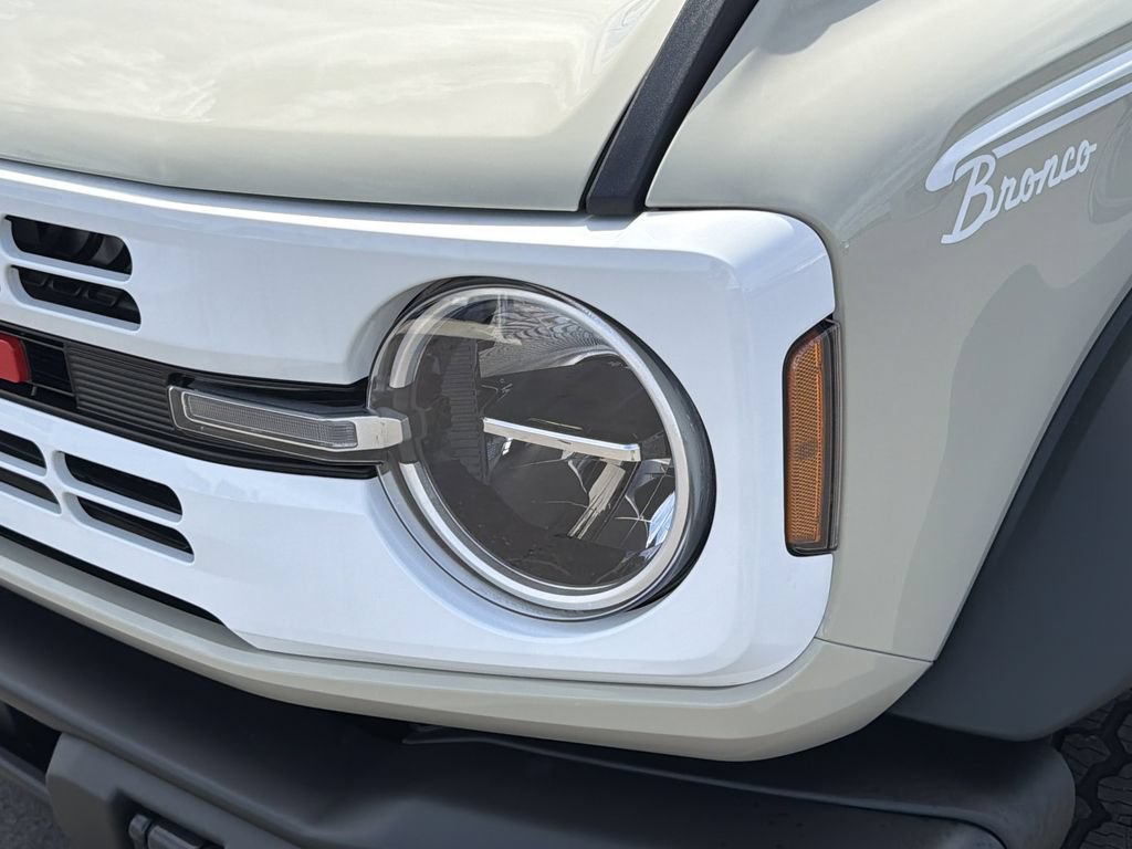 New 2026 Ford Bronco Heritage Edition AWD/4WD image 8