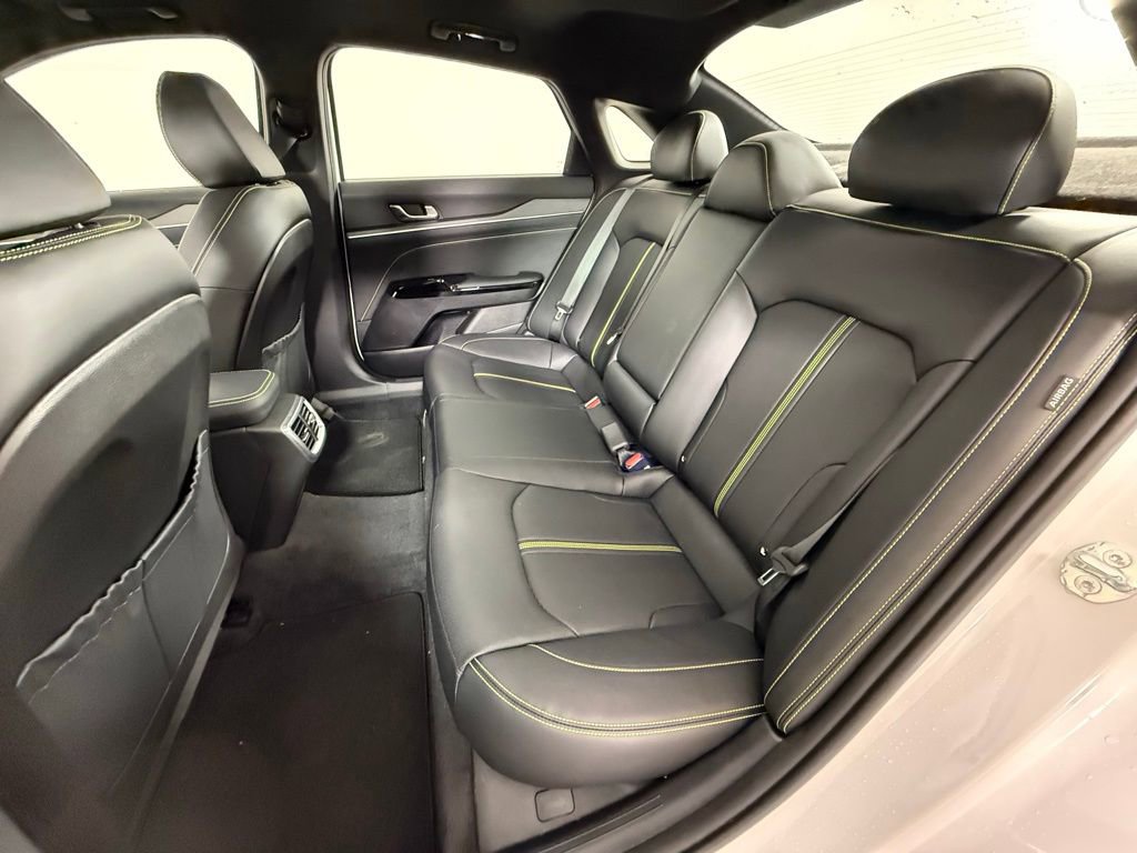 Used 2025 Kia K5 GT image 13