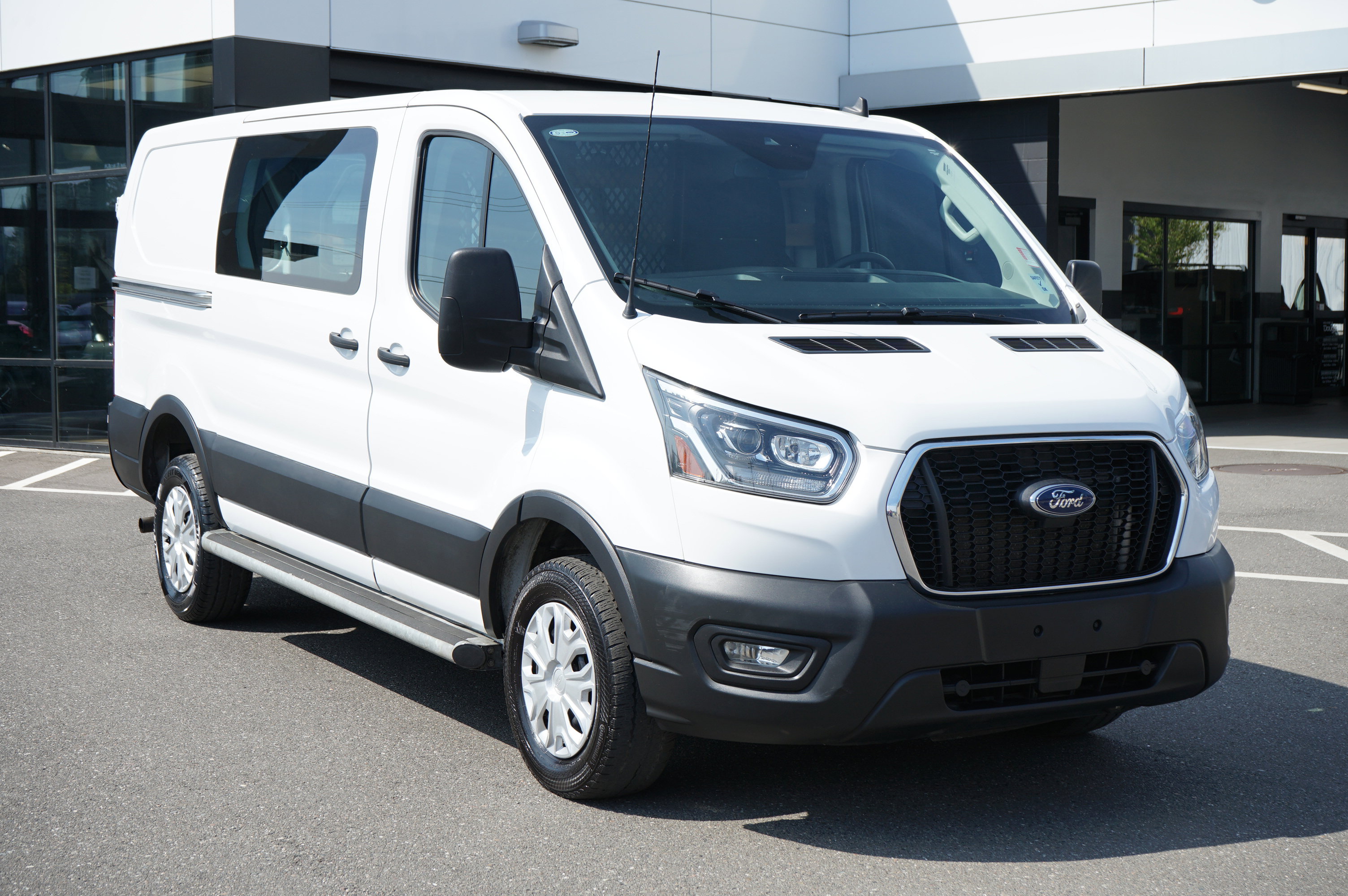 Used 2023 Ford Transit 250 Low Roof w/ Exterior Upgrade Package image 1