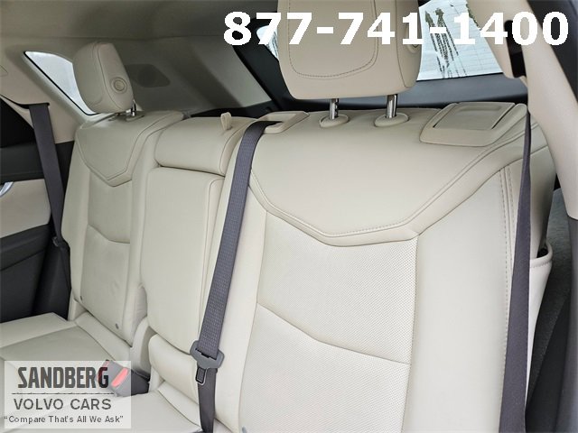 Used 2017 Cadillac XT5 Luxury w/ Driver Awareness Package image 16