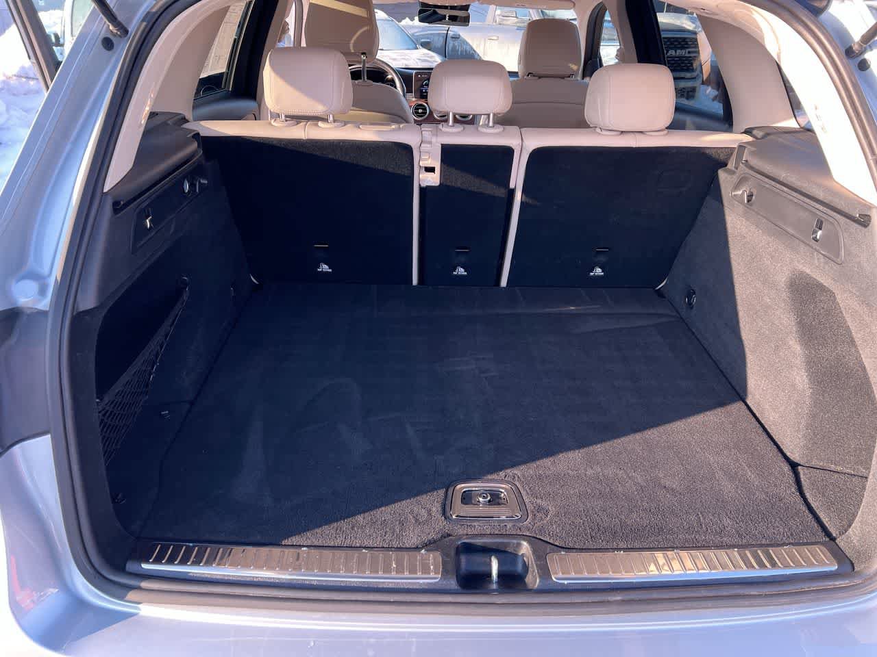 Used 2022 Mercedes-Benz GLC 300 4MATIC image 27