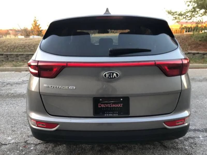 Used 2018 Kia Sportage LX FWD image 27