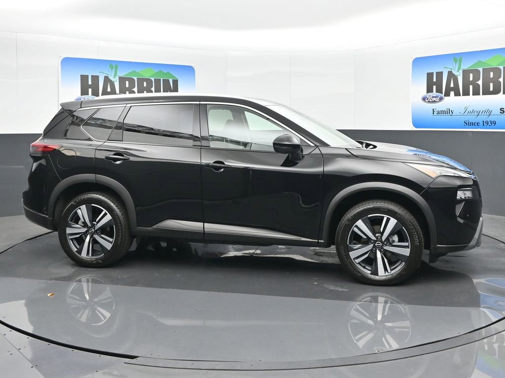 Used 2024 Nissan Rogue SL w/ SL Premium Package image 7