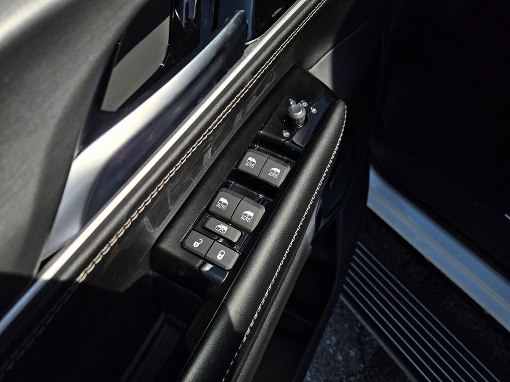 New 2026 Jeep Grand Wagoneer Limited AWD/4WD image 11