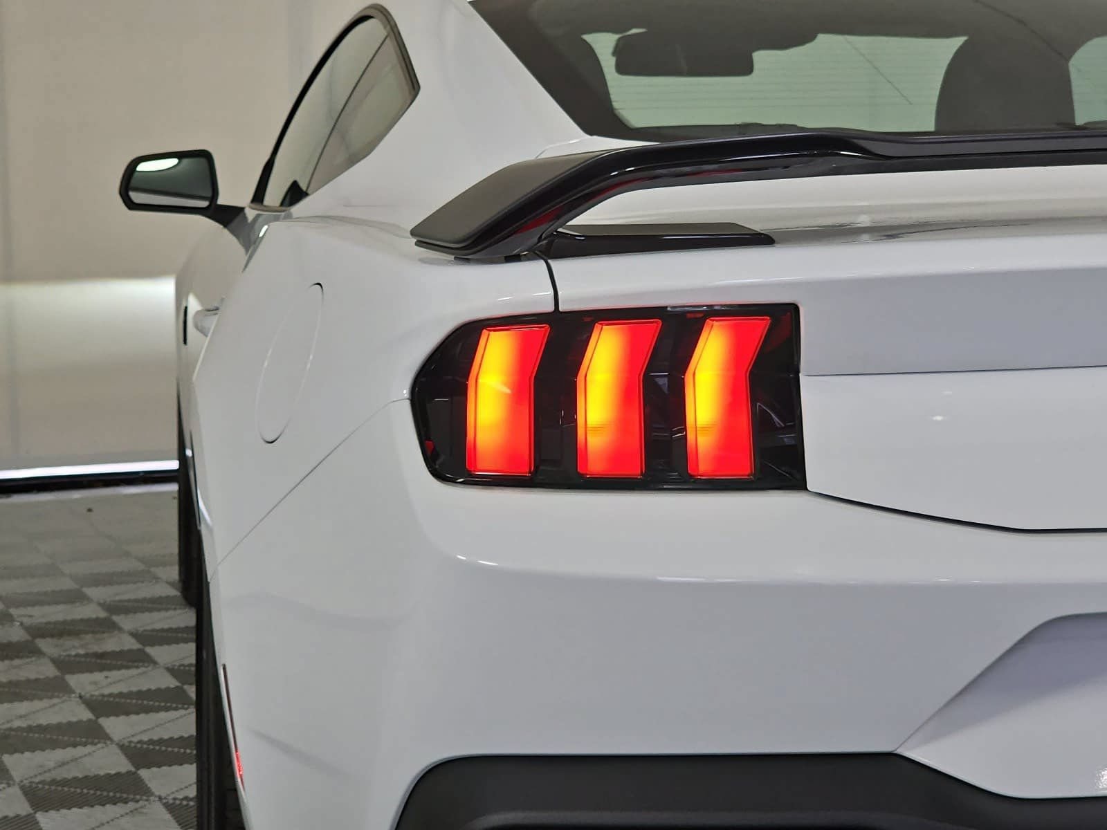 Used 2024 Ford Mustang Dark Horse RWD image 30
