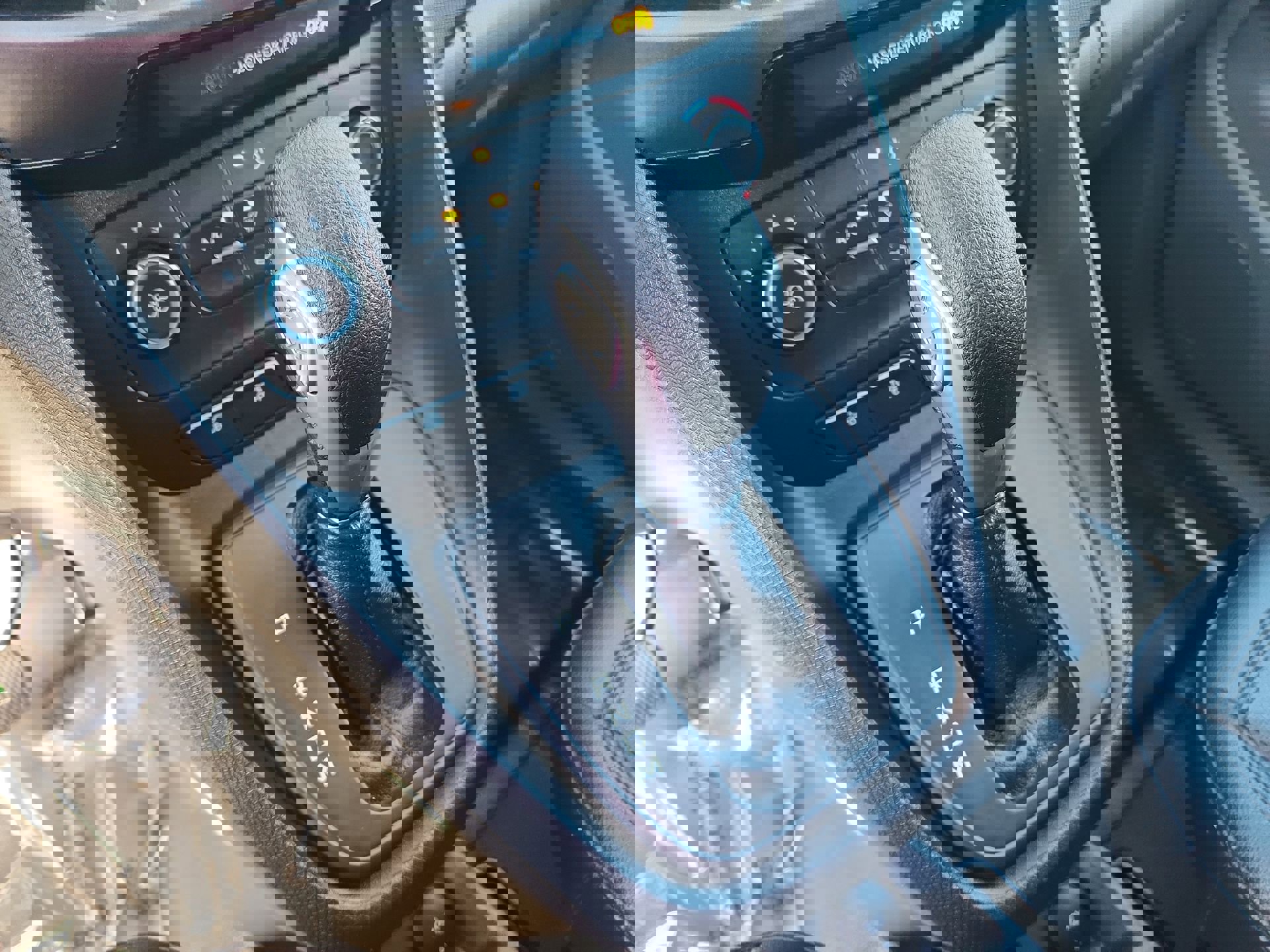 Used 2022 Ford Transit Connect XL image 20