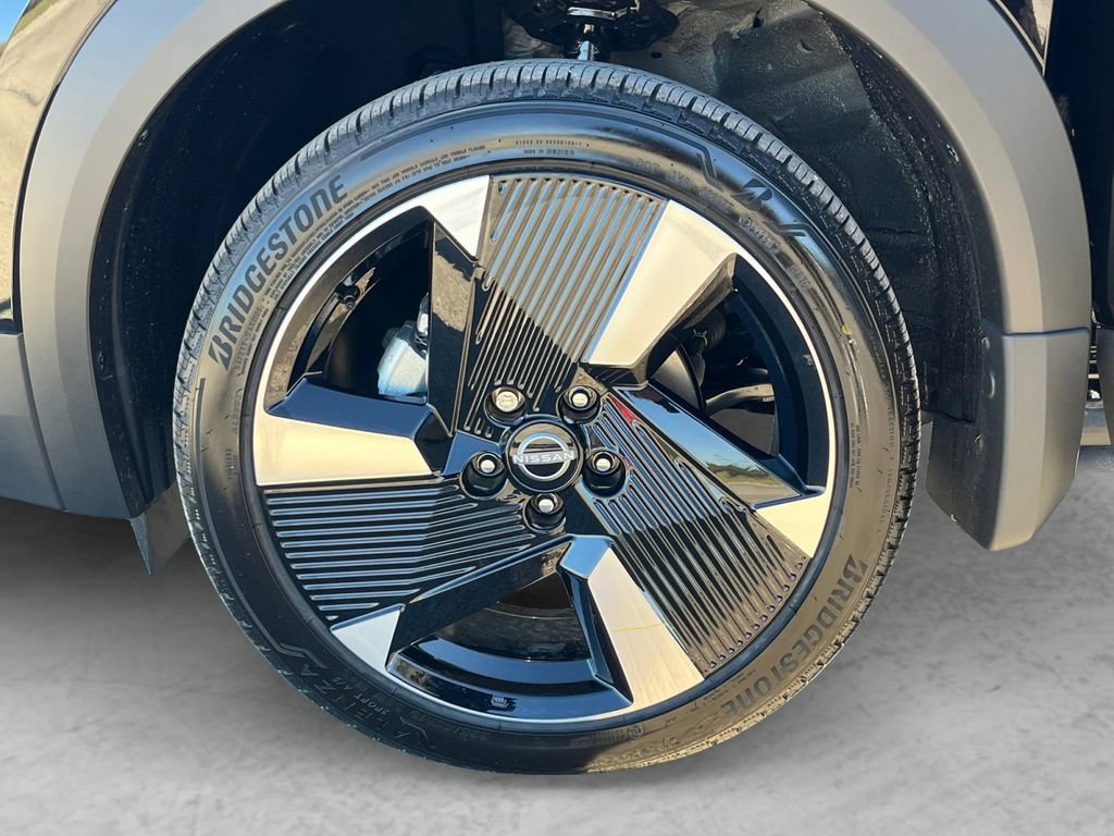 New 2026 Nissan Kicks SR image 23