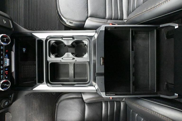 Used 2024 Ford F350 Platinum image 36