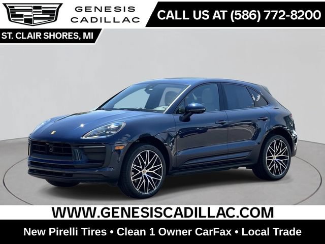 Used 2022 Porsche Macan AWD/4WD image 1
