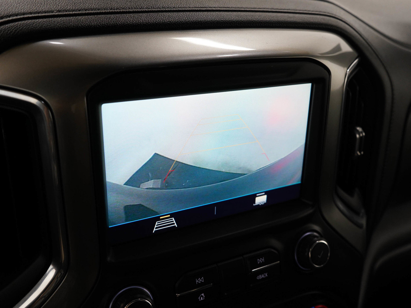 Used 2020 Chevrolet Silverado 1500 RST w/ True North Edition AWD/4WD image 20