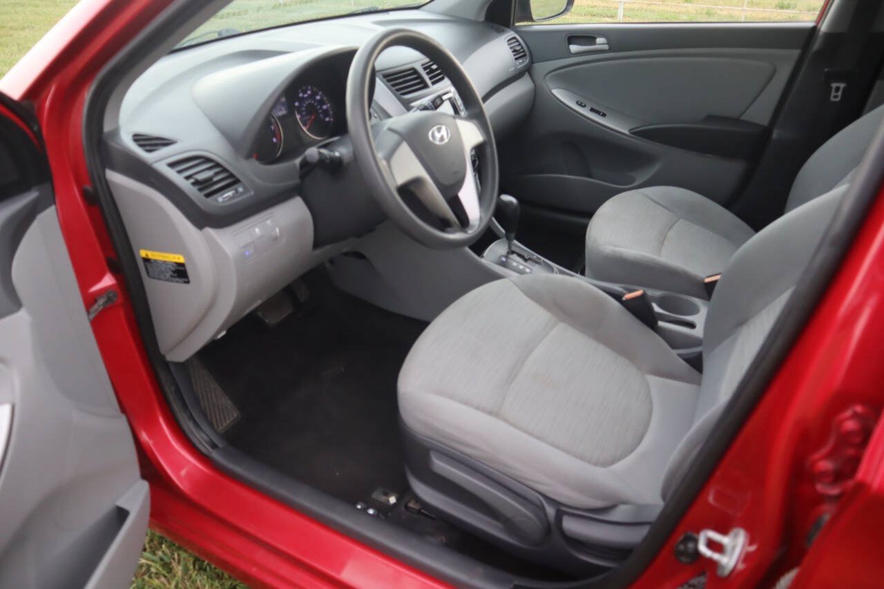 Used 2017 Hyundai Accent SE FWD image 22