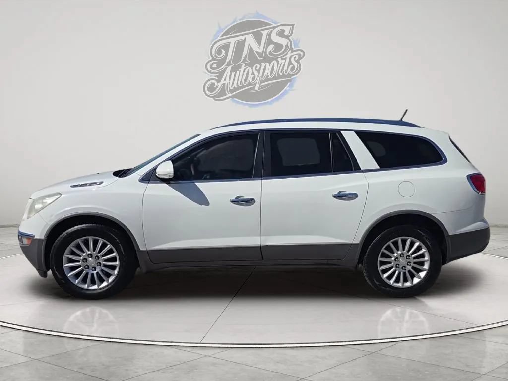 Used 2012 Buick Enclave Leather FWD image 2