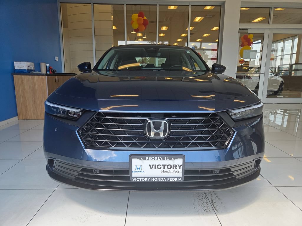 Certified 2025 Honda Accord EX-L image 2