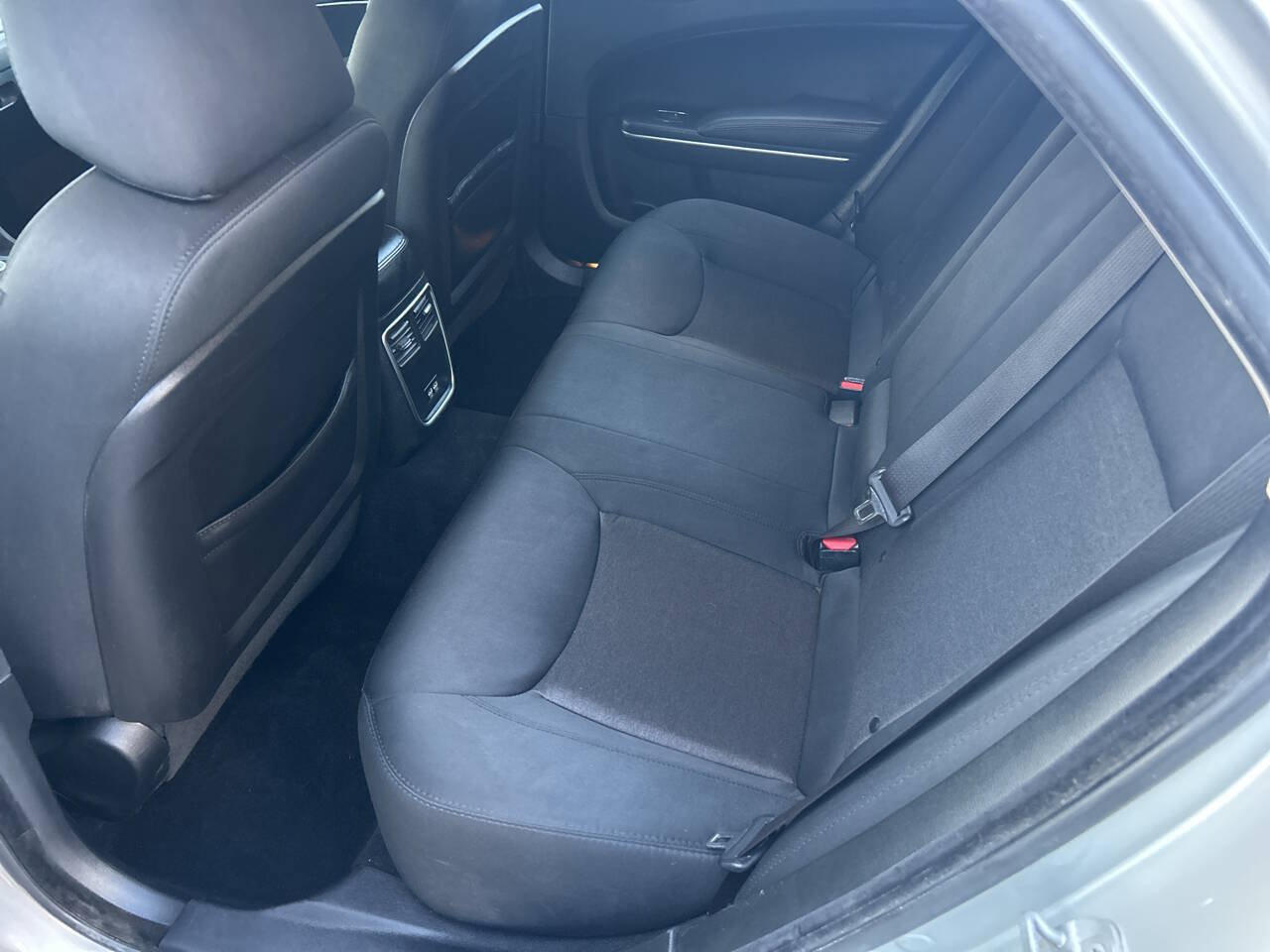 Used 2019 Chrysler 300 Touring w/ Sport Appearance Package RWD image 11