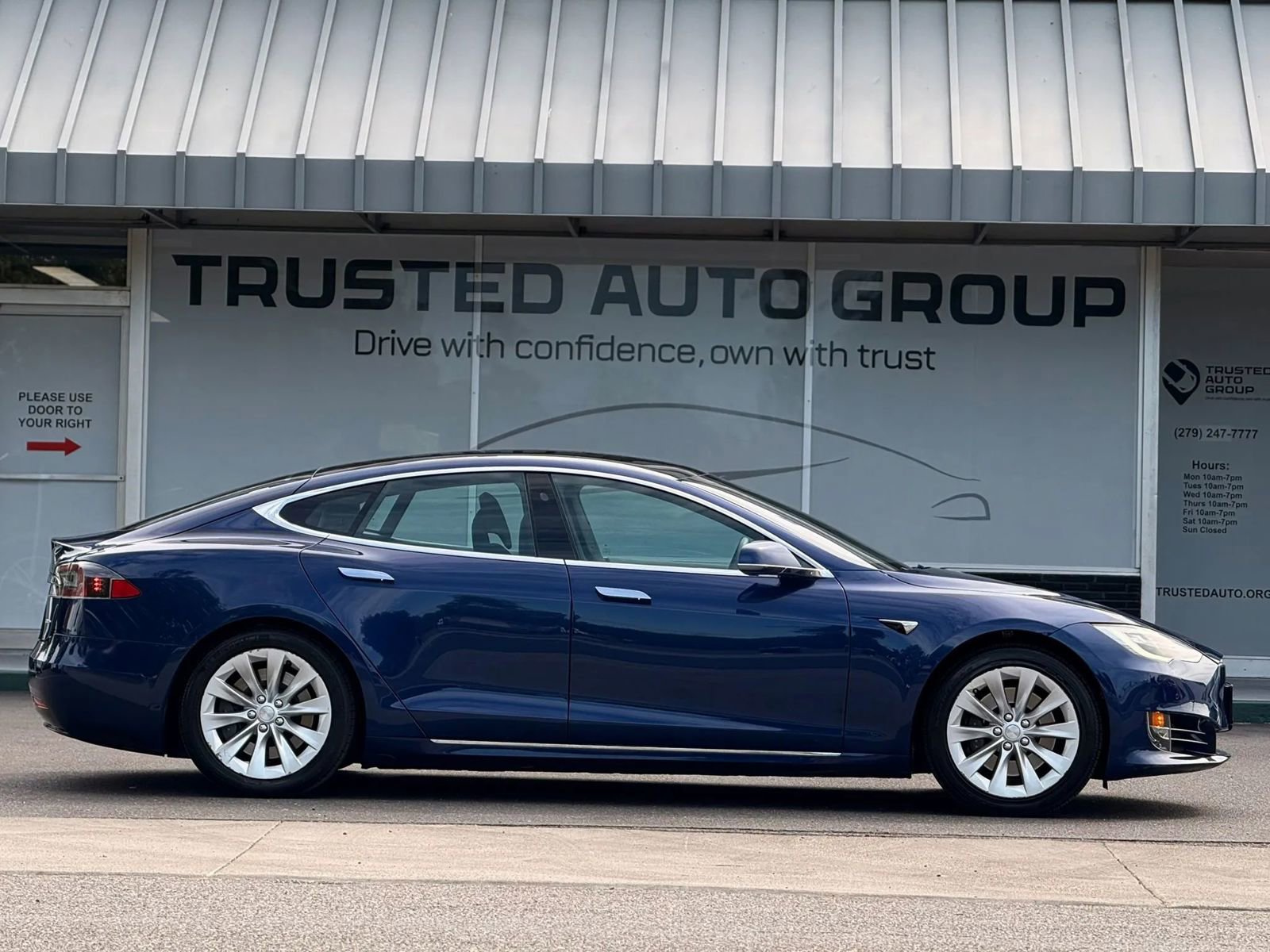 Used 2019 Tesla Model S 100D image 5