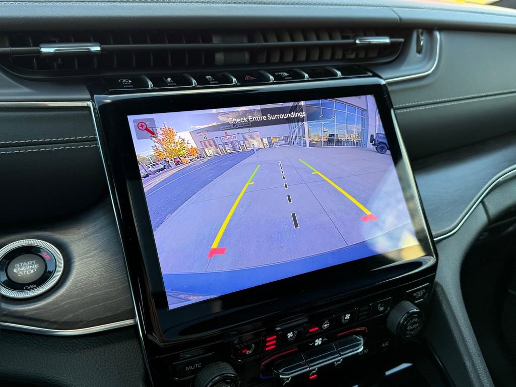 Used 2024 Jeep Grand Cherokee L Overland w/ Trailer Tow Package image 20