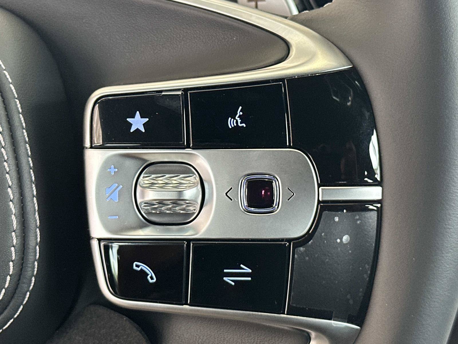 New 2026 Genesis G90 3.5T AWD/4WD image 18