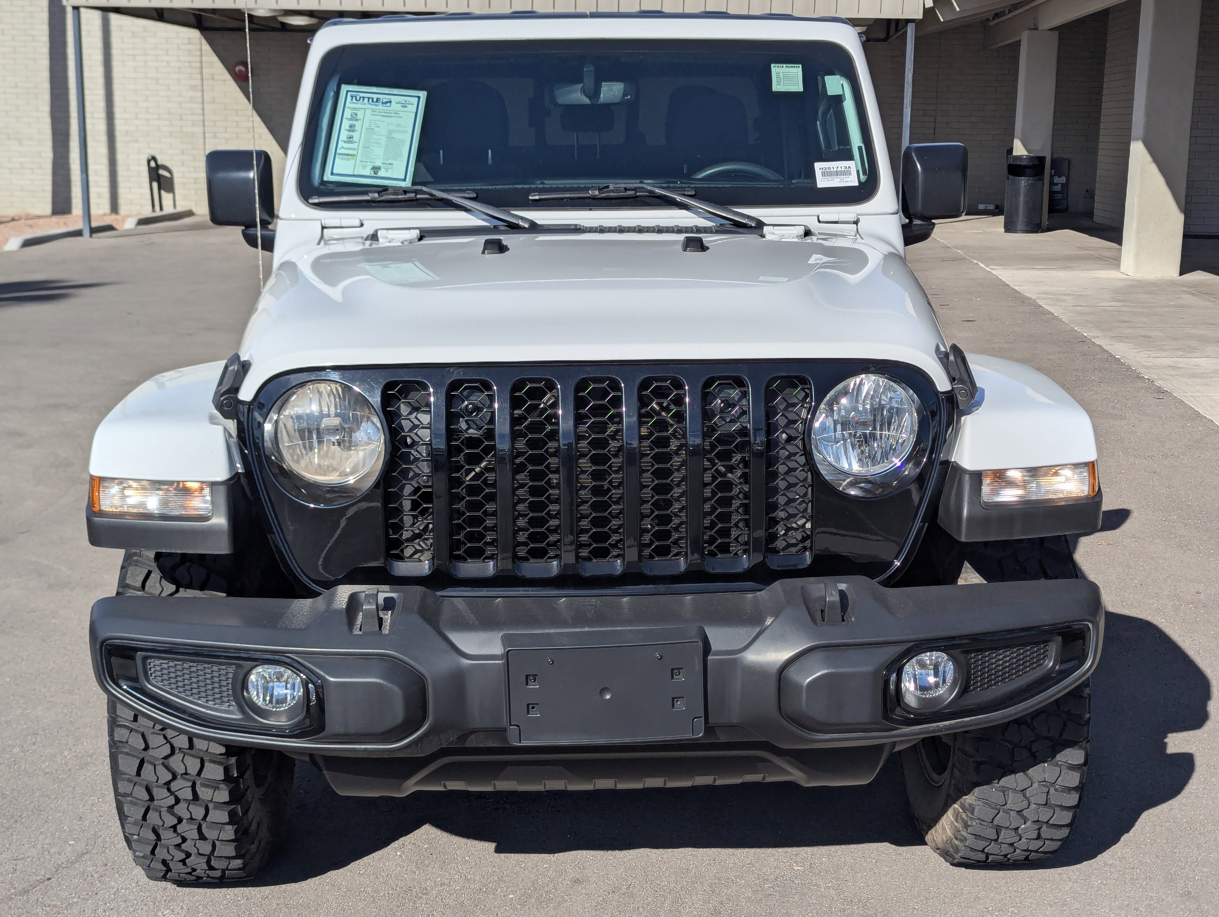 Used 2023 Jeep Gladiator Willys image 6