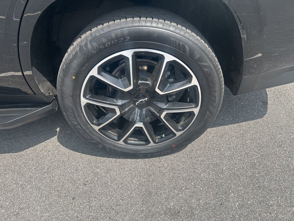 Used 2023 Chevrolet Tahoe RST w/ Luxury Package image 9